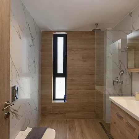 White Pearl - Private Pool -roof Garden - Penthouse Duplex 아파트 *